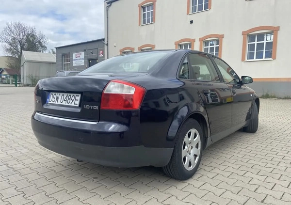 Audi A4 cena 12900 przebieg: 265000, rok produkcji 2003 z Zagórów małe 497